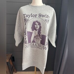 Taylor Swift Speak Now Taylor’s Version Gray Sweatshirt XL Short Sleeve Concert